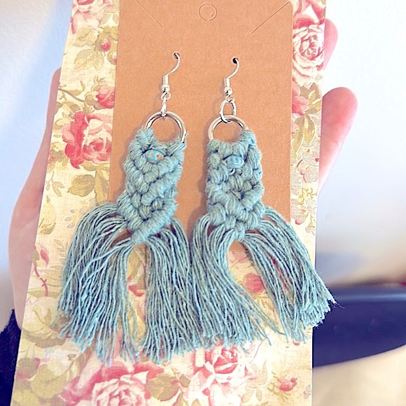 🏹BoHeMiAn EaRrInGs 🏹 »-»MaCrÄmË wOvEn FiBeR aRtWoRk«—« bOhO sTyLe|| by Laney - Picture 5 of 16